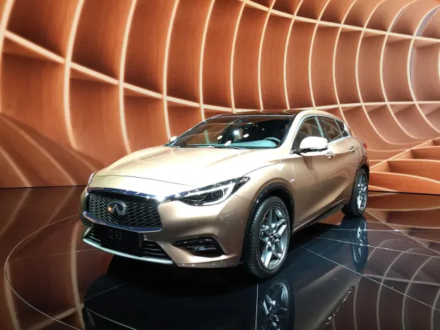 카지노 럭키 비티 안드로이드/iOS 앱